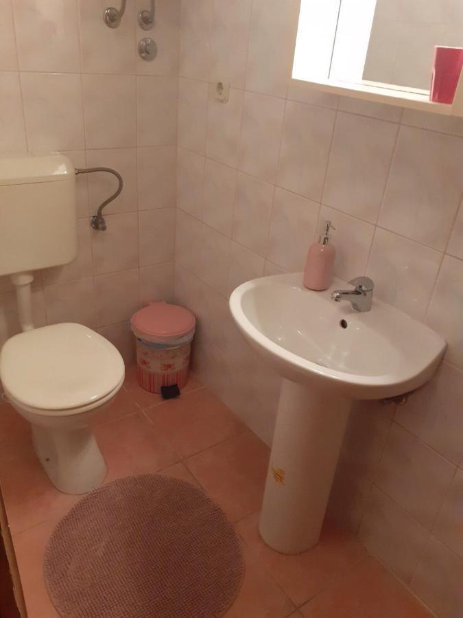 Apartmani Meri เยเซรา ภายนอก รูปภาพ